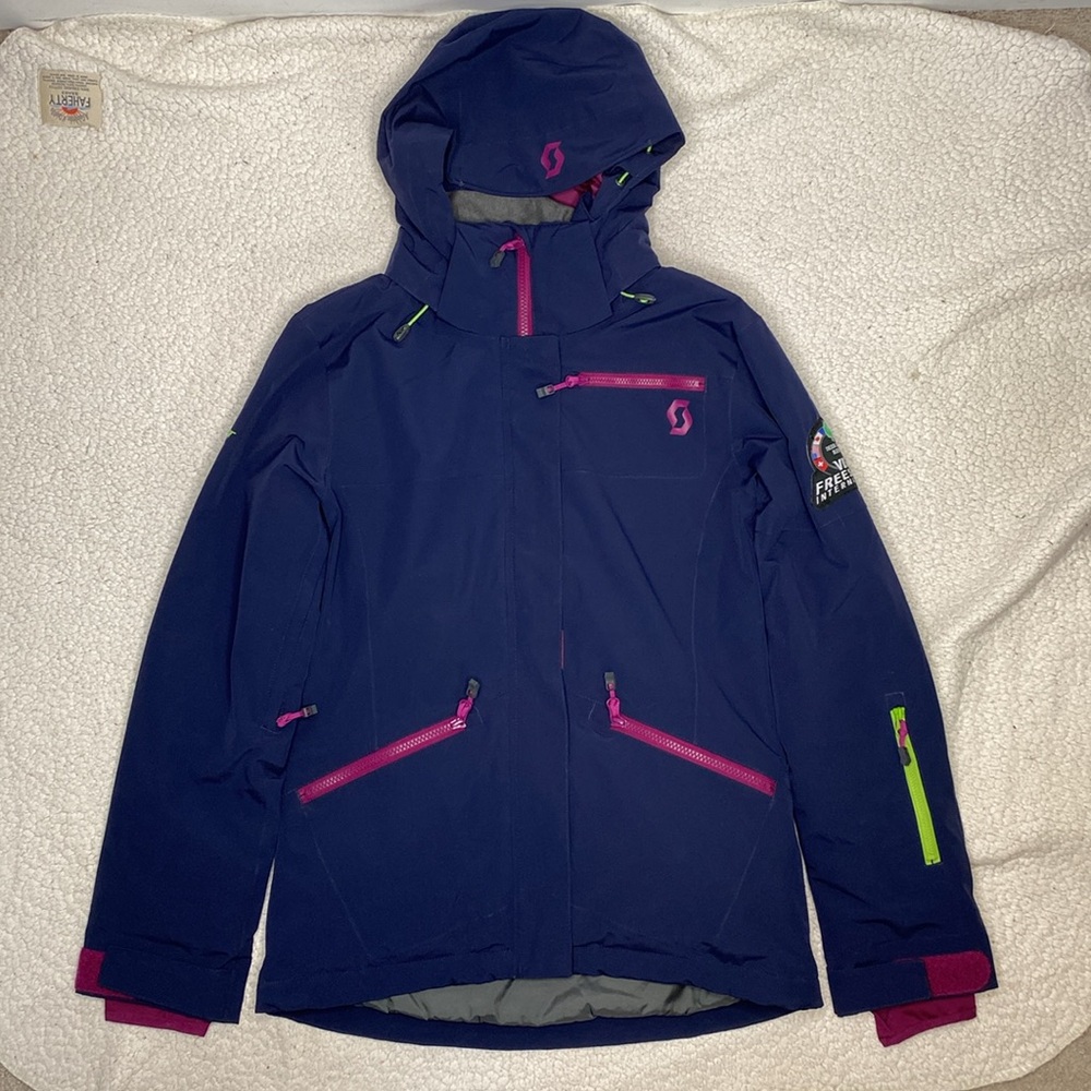 Scott Women’s Blue Deer Valley Freestyle International Ski Jackets: Size 2
